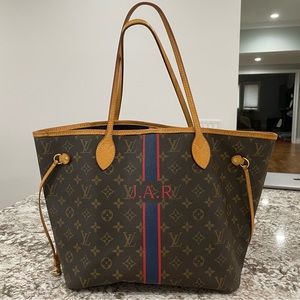 Louis Vuitton Neverfull monogrammed bag navy inside